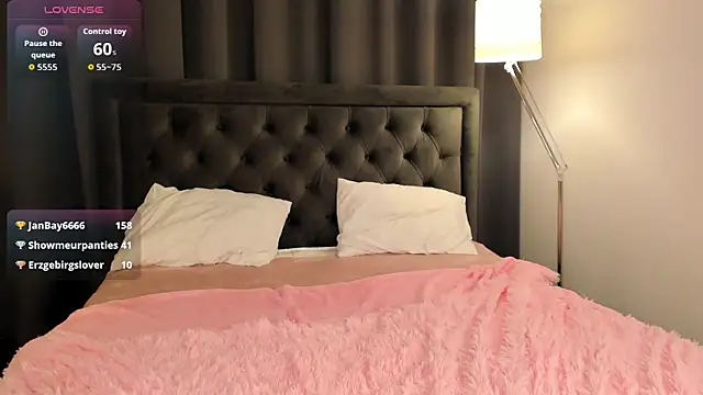 Ella_FexのライブXXXチャット