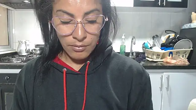 kateleyagreyのライブXXXチャット