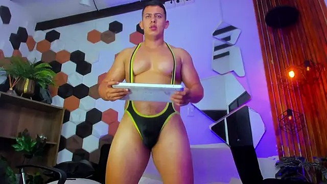 RomanCroft Live XXX Chat