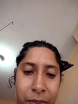 hotanianin Live XXX chat