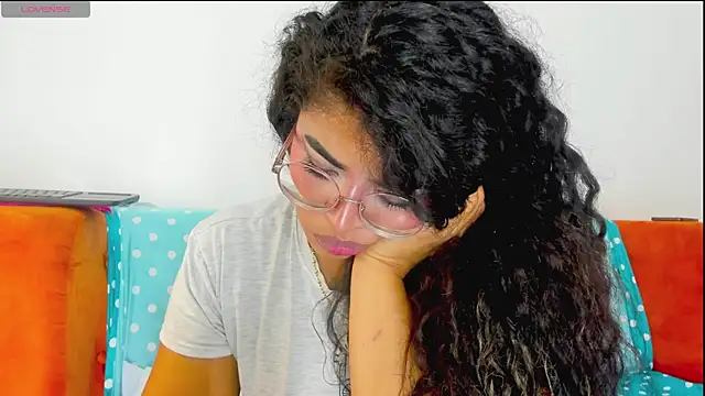 Chat XXX ao vivo de moana_taylor