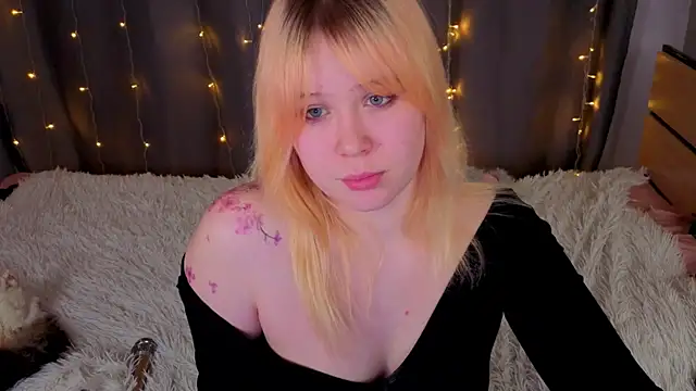 unburnedgirl live XXX chat