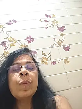 NakedMILFx Live XXX-Chat