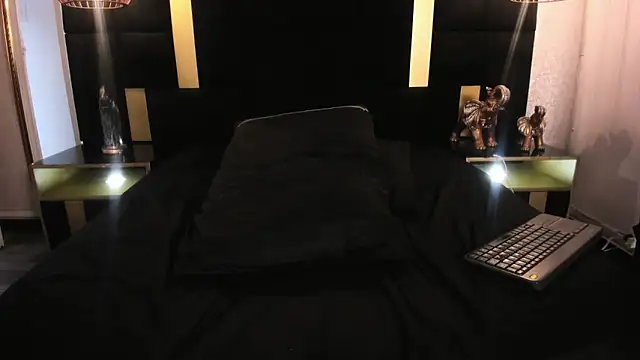 Lucio__Fox Pertunjukan Webcam