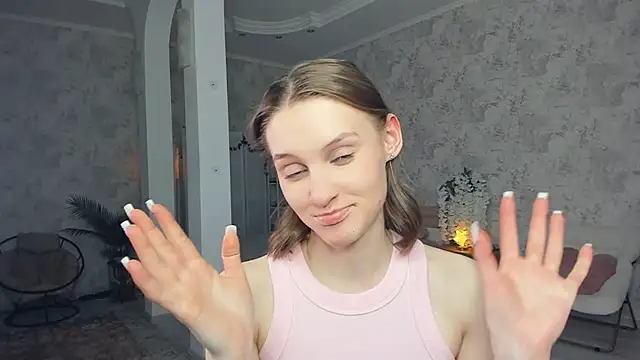 LianneBynon: вебкам-шоу