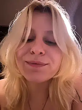 Czat XXX na żywo – Flora_SecretLife