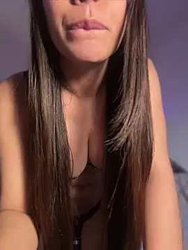 MeganKitty_のライブXXXチャット