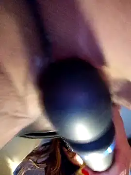 Czat XXX na żywo – Akemi_rossi