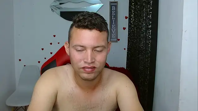 sven_fox723 Chat XXX live