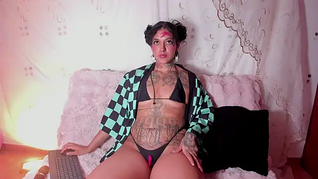 Czat XXX na żywo – KuraiBi