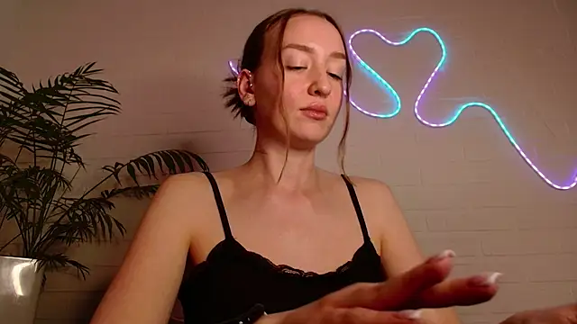 WhitePrincessLunaのライブXXXチャット