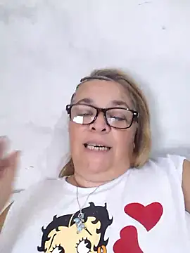 momismilf544: απευθείας συνομιλία ΧΧΧ