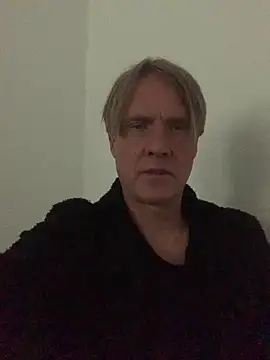 Jeppe555 Show in webcam