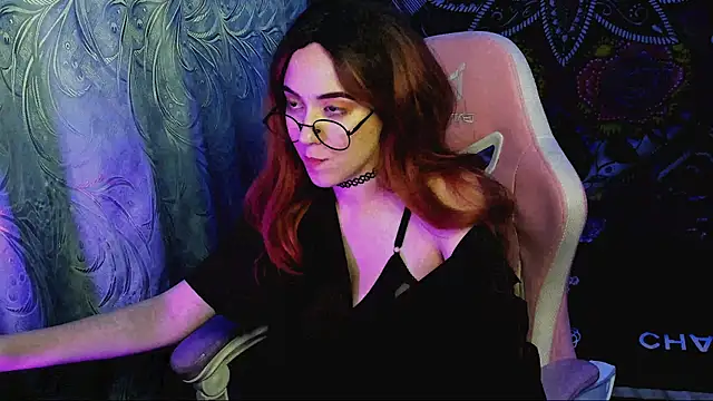 Moniikaaa's Live XXX Chat