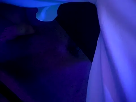 Онлайн чат XXX chronic_vibez