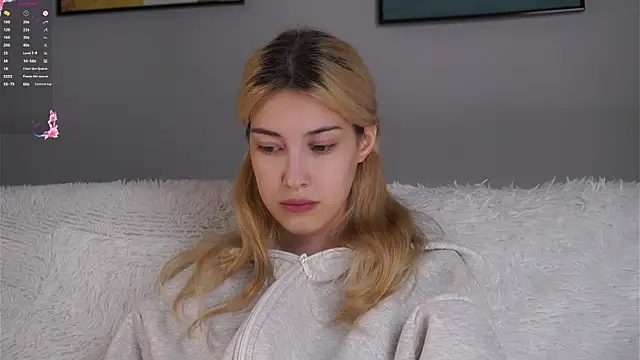 Chatroom XXX en direct de AngelicRice