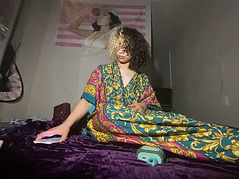 Creolegirl19 লাইভ XXX চ্যাট