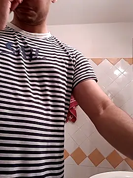 cingonduro 网络视讯表演