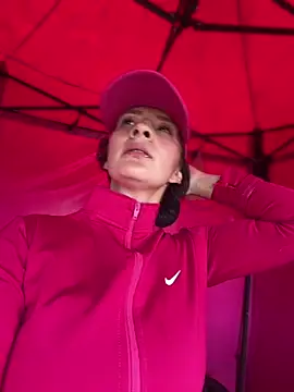 Samyra_Biker12 – Live XXX-chat