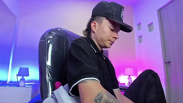 Nascary_Fox 现场XXX聊天