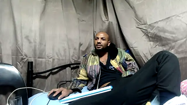 Camodick: онлайн-секс-чат