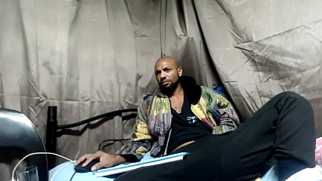 Chat XXX en directo de Camodick