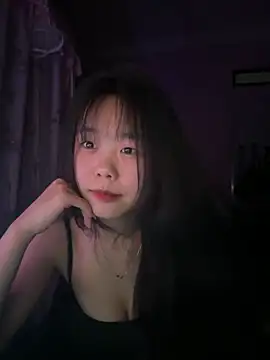 Emely-lysea Live XXX-Chat