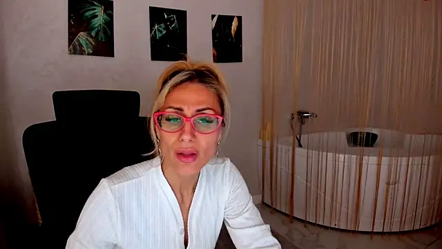 Chatroom XXX en direct de MuseOfStage