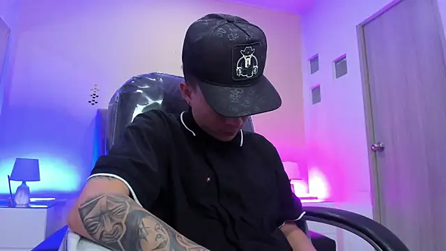 Nascary_Fox 现场XXX聊天