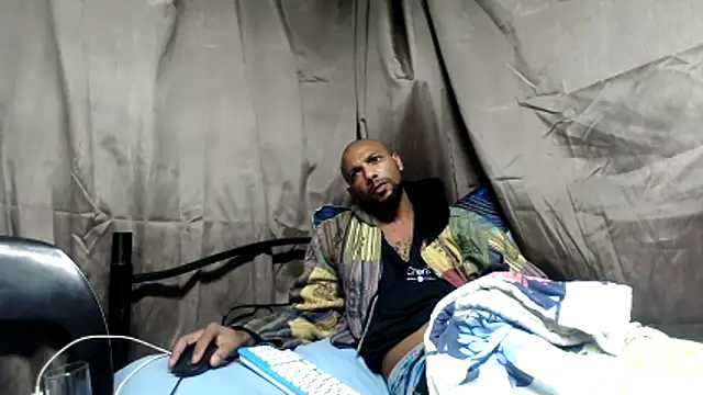 دردشة Camodick الجنسية المباشرة