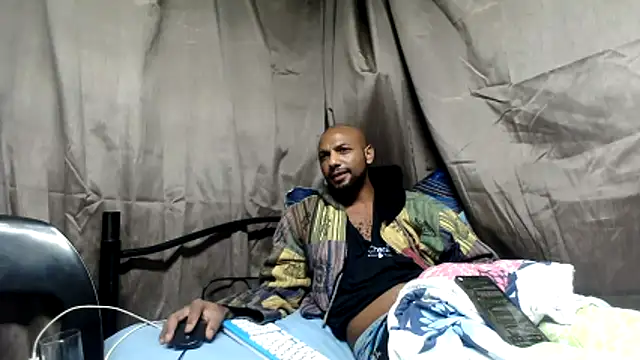 Camodick Live XXX Chat