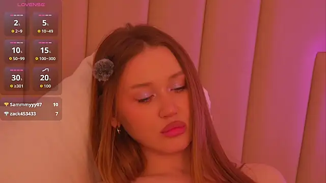 Chatroom XXX en direct de NancySmitts