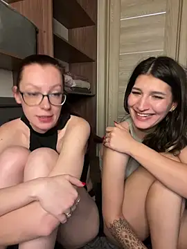 RussianGirls_ 网络视讯表演