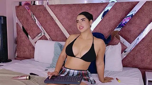 KarlaBlossom Live XXX-Chat