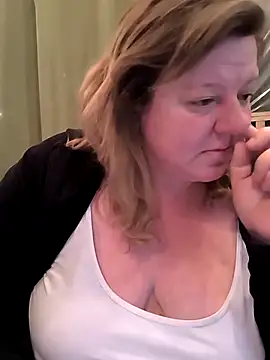 jusichka – Live XXX-chat