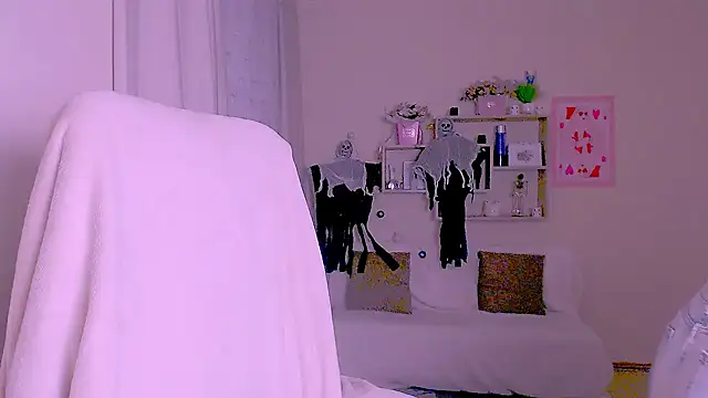 Hot_BlondaのライブXXXチャット