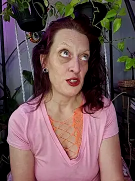 XXX chat uživo modela PurpleBunnyxo