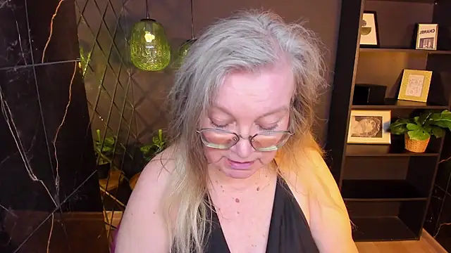 NataliMellowのライブXXXチャット