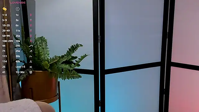 LianaFordn Live XXX chat