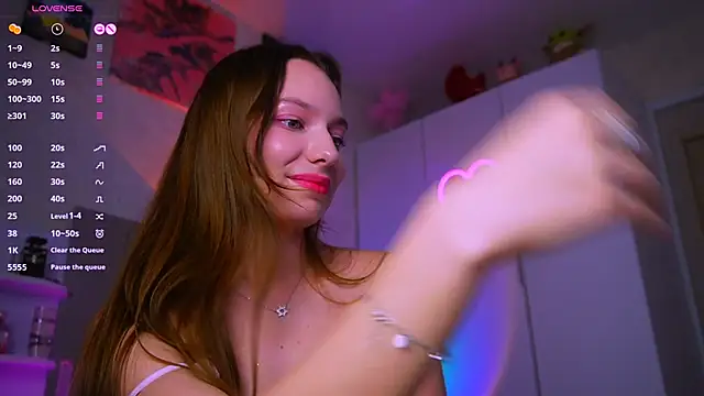 Онлайн чат XXX soffy__kisss