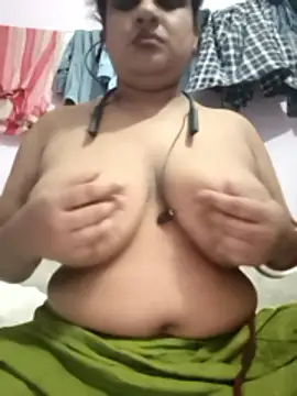 Czat XXX na żywo – Deborbhavi222