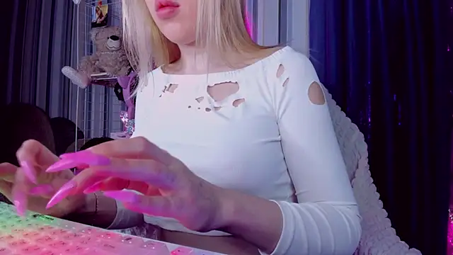 Онлайн чат XXX CeaneLino