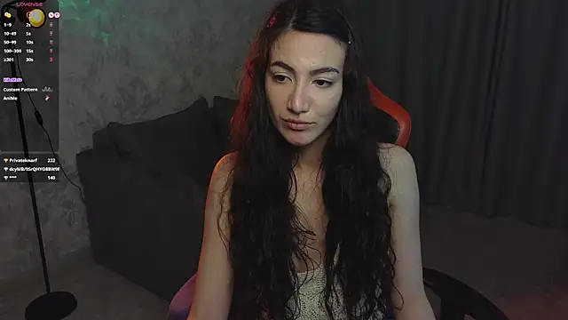 Онлайн чат XXX Mulan_Lo