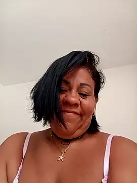 Veronica_missbigg's Webcam Show