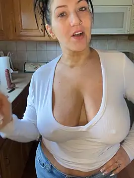 Czat XXX na żywo – LittleMissEeve