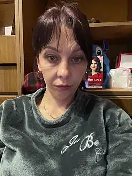 Bella_heart's Webcam Show