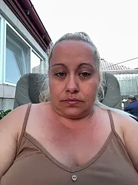 SabinaSweety 现场XXX聊天