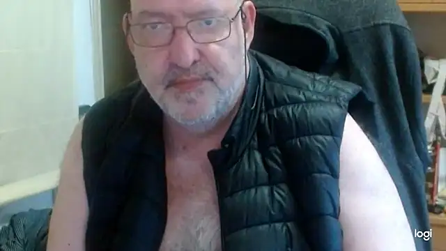 โชว์เว็บแคมของ Hechizodeluz_