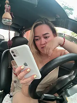 Danielavegax élő XXX-chatje