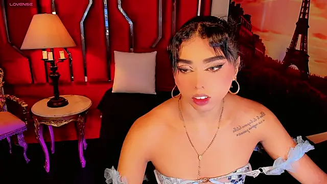 Daniiela_Ember 网络视讯 表演